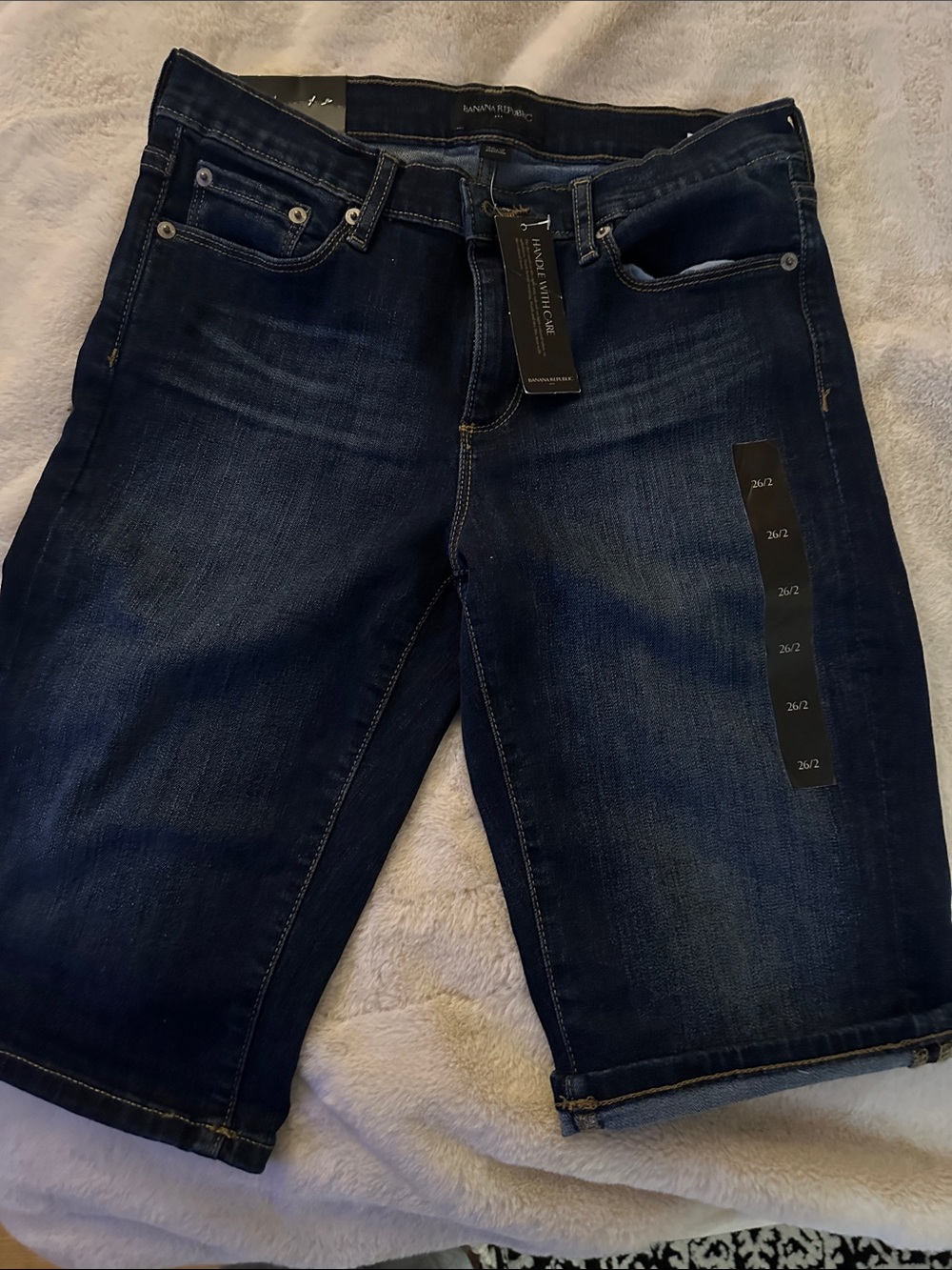 Banana Republic Dark Blue Denim Jean Shorts nwt